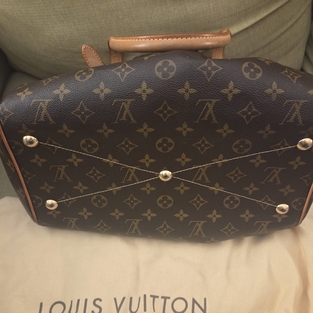 LOUIS VUITTON Monogram Tivoli GM - Picture 7 of 11